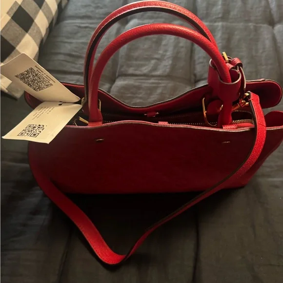 Louis Vuitton Red Shoulder Bag - Picture 8 of 8